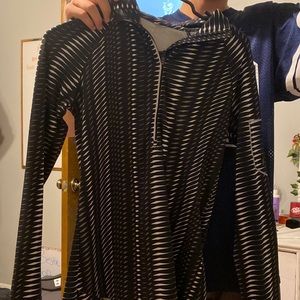 adidas drifit pullover